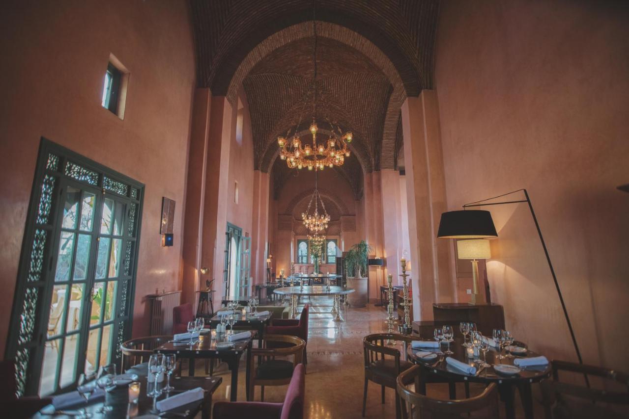 Les Deux Tours Hotel Marrakesh Exterior photo The restaurant at the Hotel Aman Marrakesh