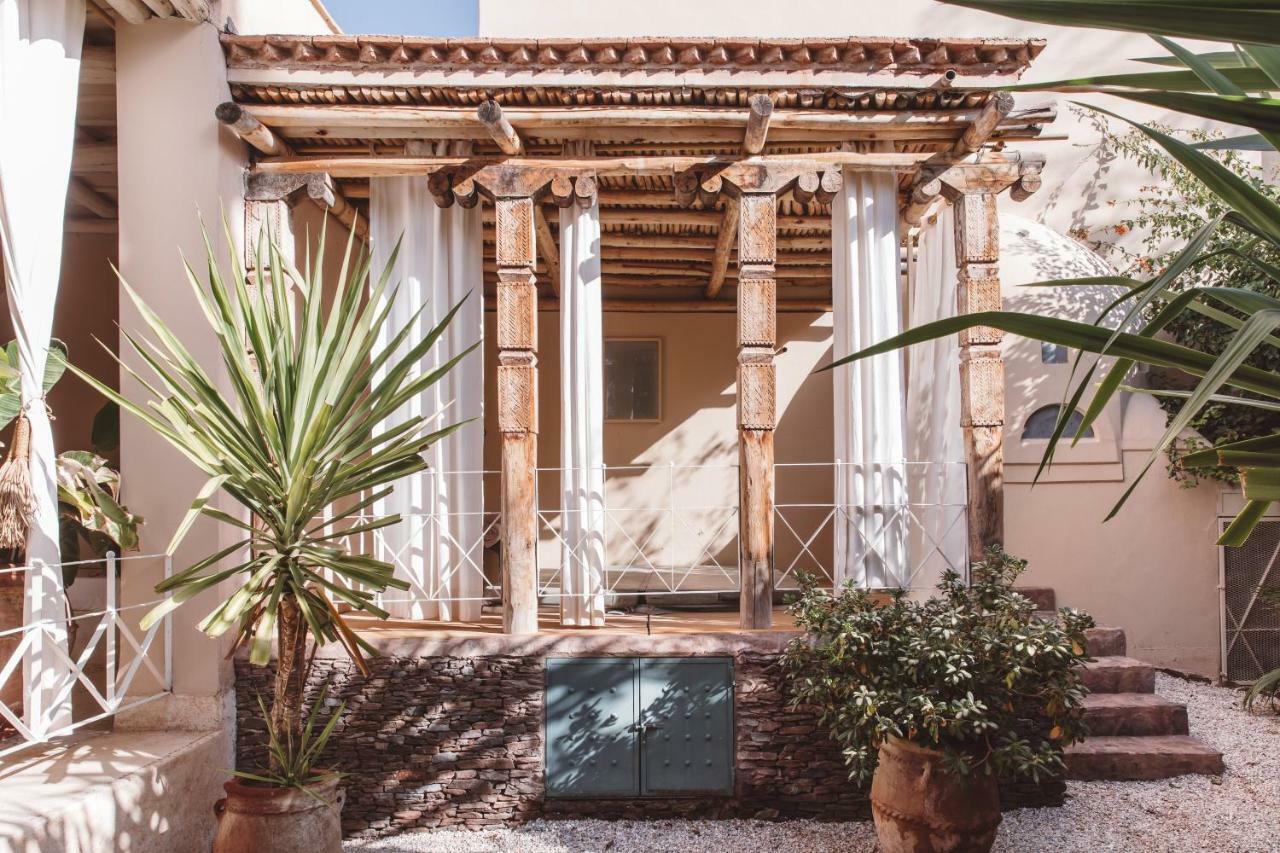 Les Deux Tours Hotel Marrakesh Exterior photo The house of the 19th century